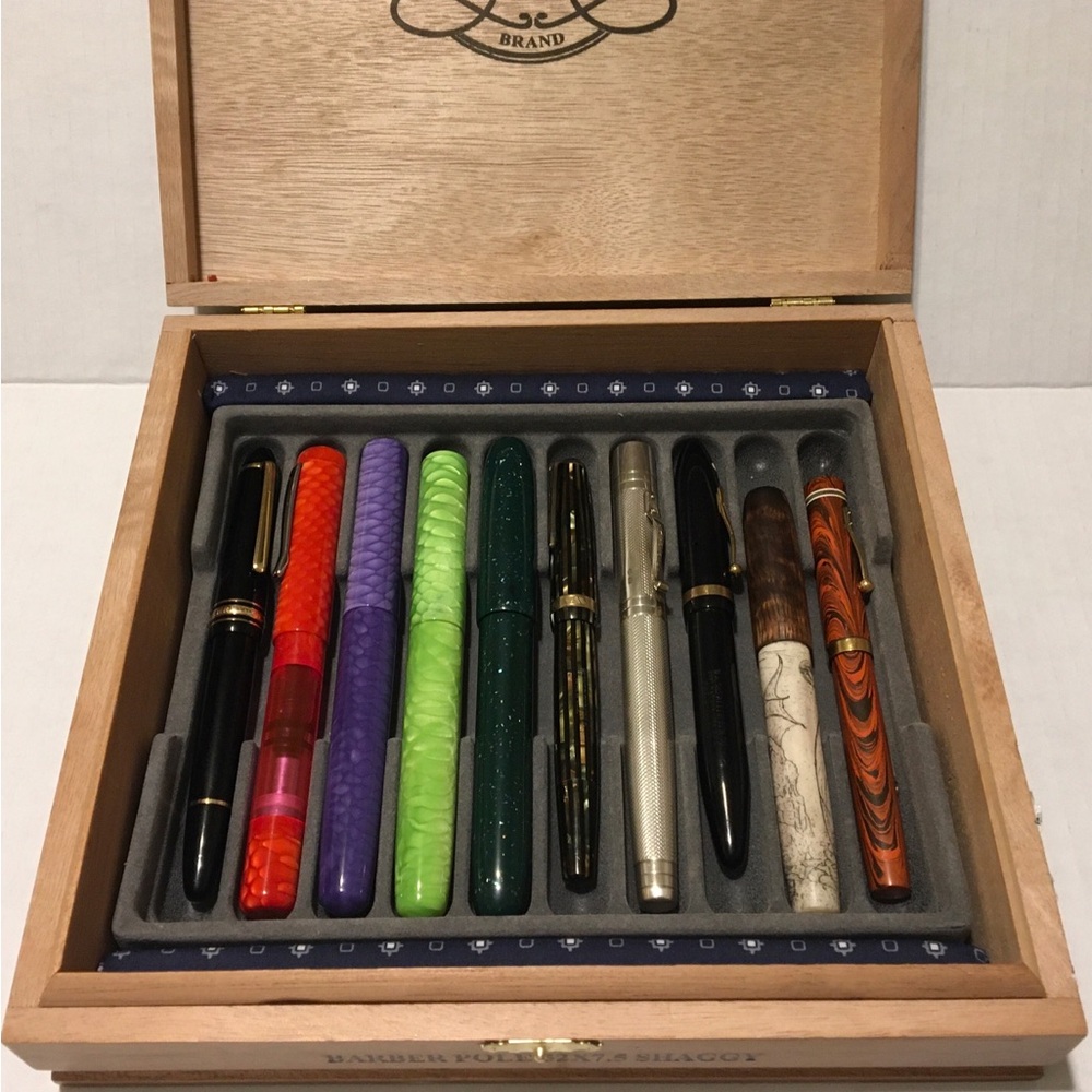 Custom Made (Wooden Cigar) Pen Box
